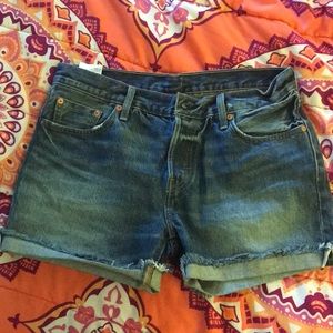 Levi’s Jean shorts women’s
